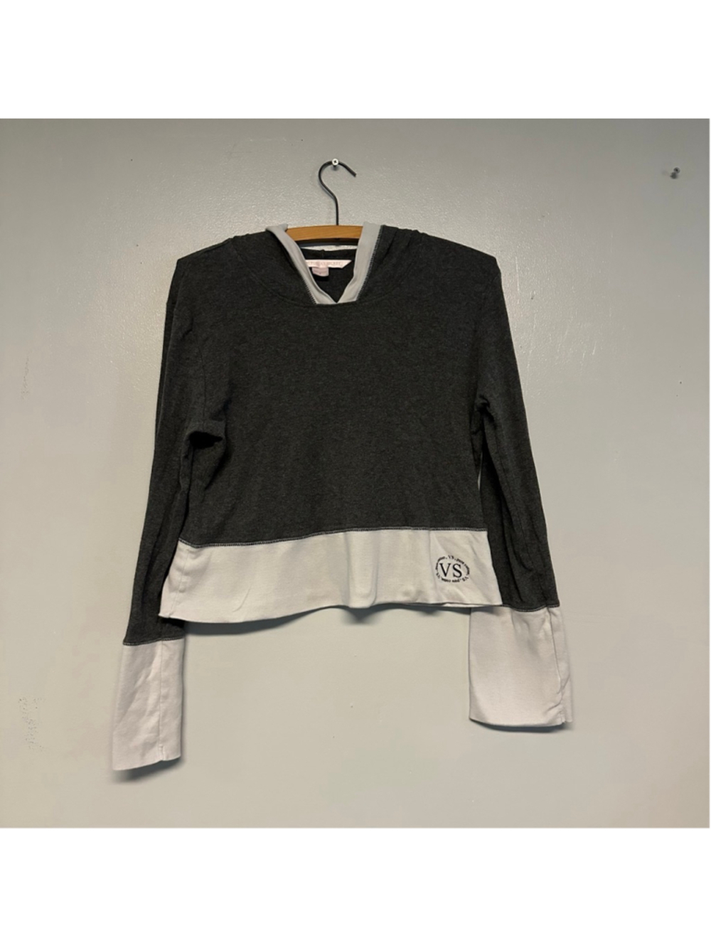 Victoria's Secret Gray & White Hoodie shirt top cotton pullover Size small